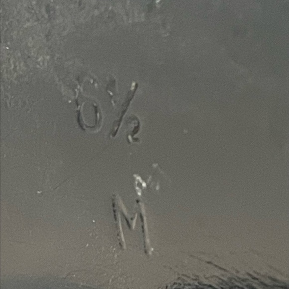 Yves Saint Laurent suede platform pumps, black, GUC, 6.5 (runs small) - Picture 11 of 11